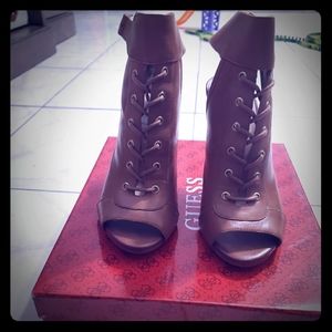 Guess Brown Heels